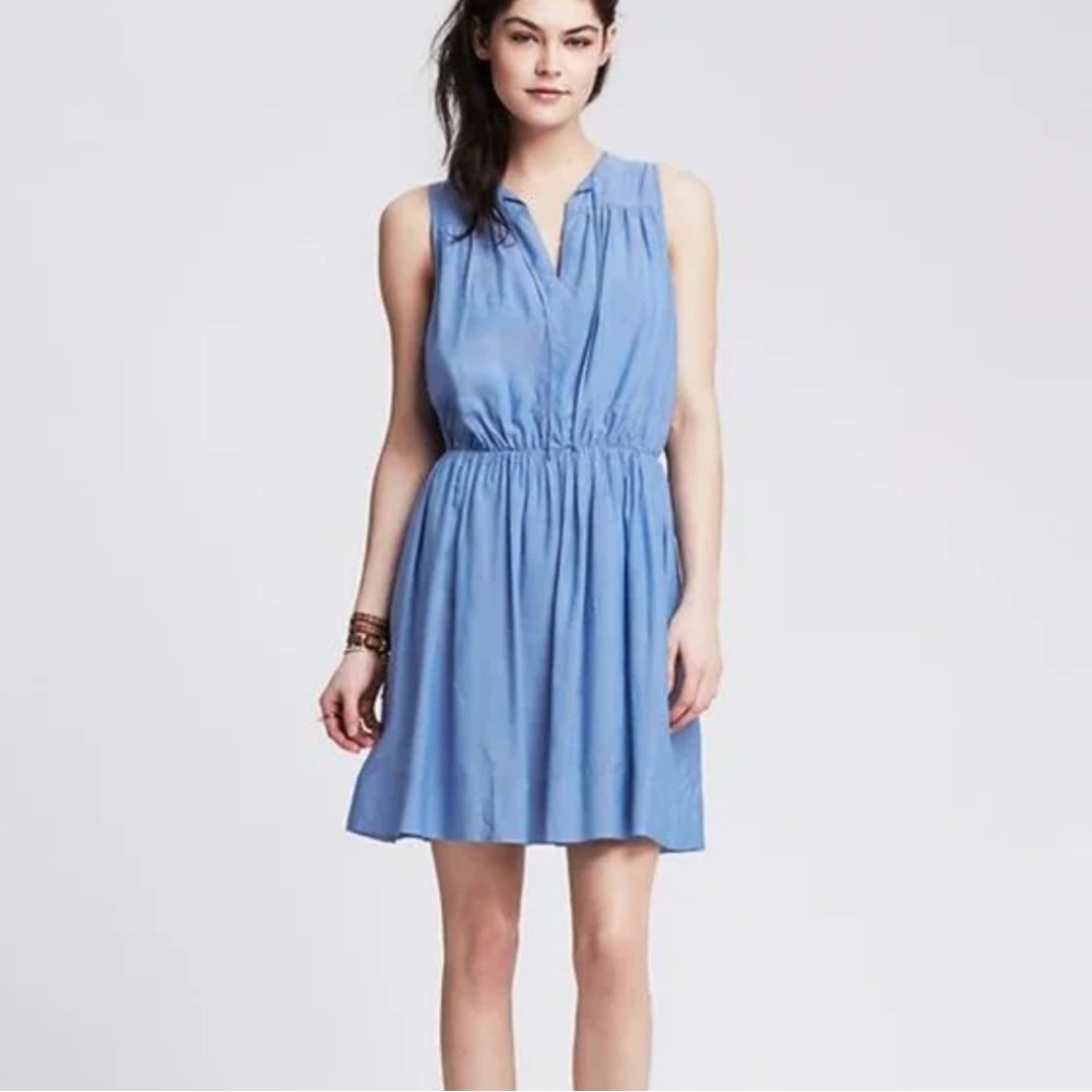 Banana Republic Elegant Blue Sleeveless Dress